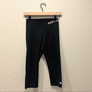 Nike Pro Crop Leggings
